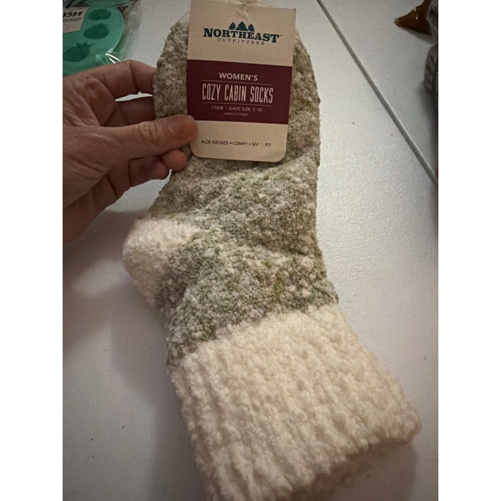 Northeast Outfitters Womens Cozy Cabin Socks aloe‎ Infused Popcorn Crew 5-10